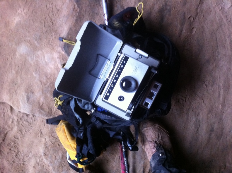 Gray_s Arch _amp_ Pinch _Em Tight  - 01.jpg